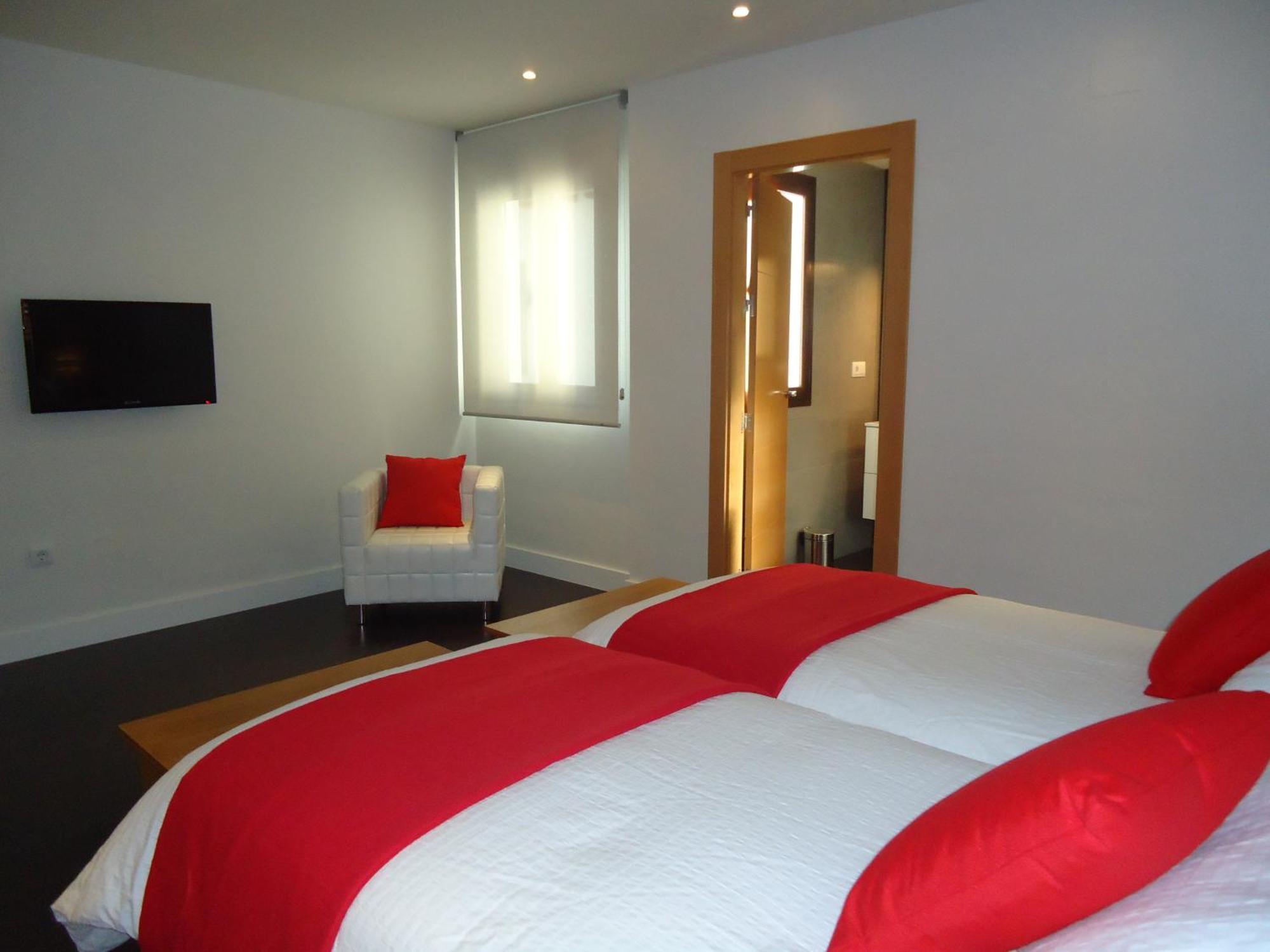 Apartamentos Turisticos Mauror กรานาดา ภายนอก รูปภาพ