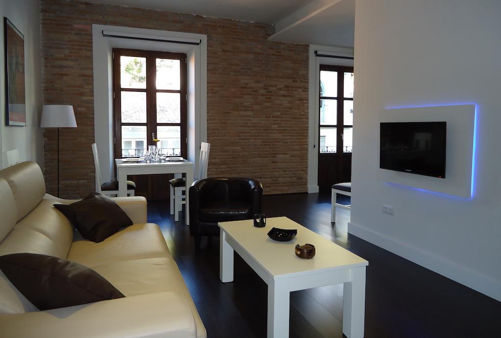 Apartamentos Turisticos Mauror กรานาดา ห้อง รูปภาพ